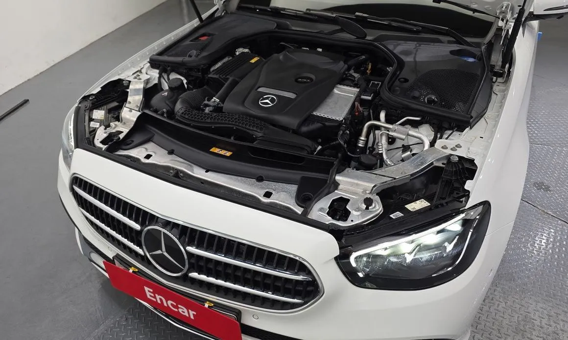 Mercedes-Benz E-Class 2023 из KR, фото 3