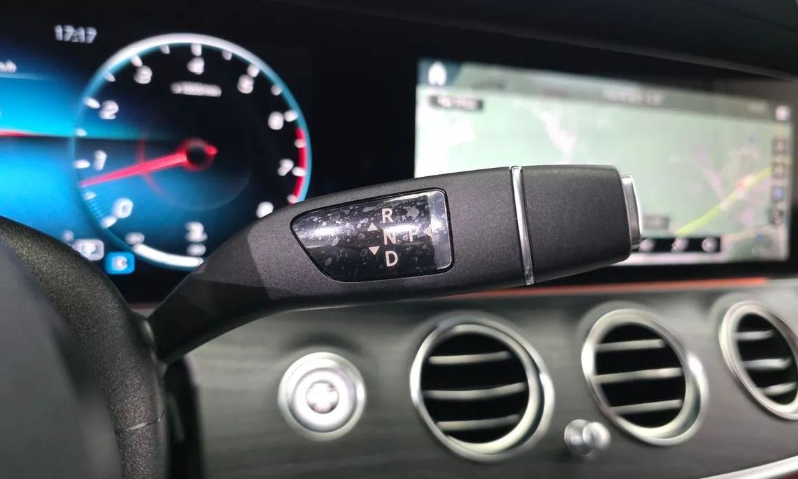 Mercedes-Benz E-Class 2023 из KR, фото 6