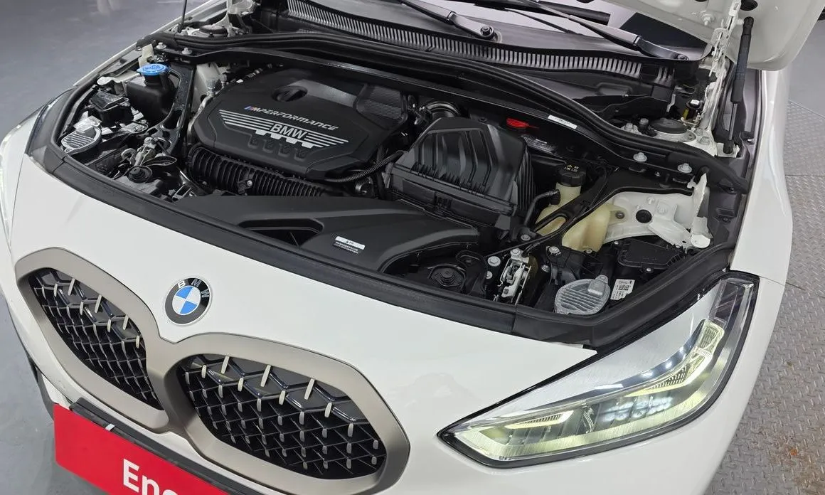 BMW 1-Series 2023 из KR, фото 9