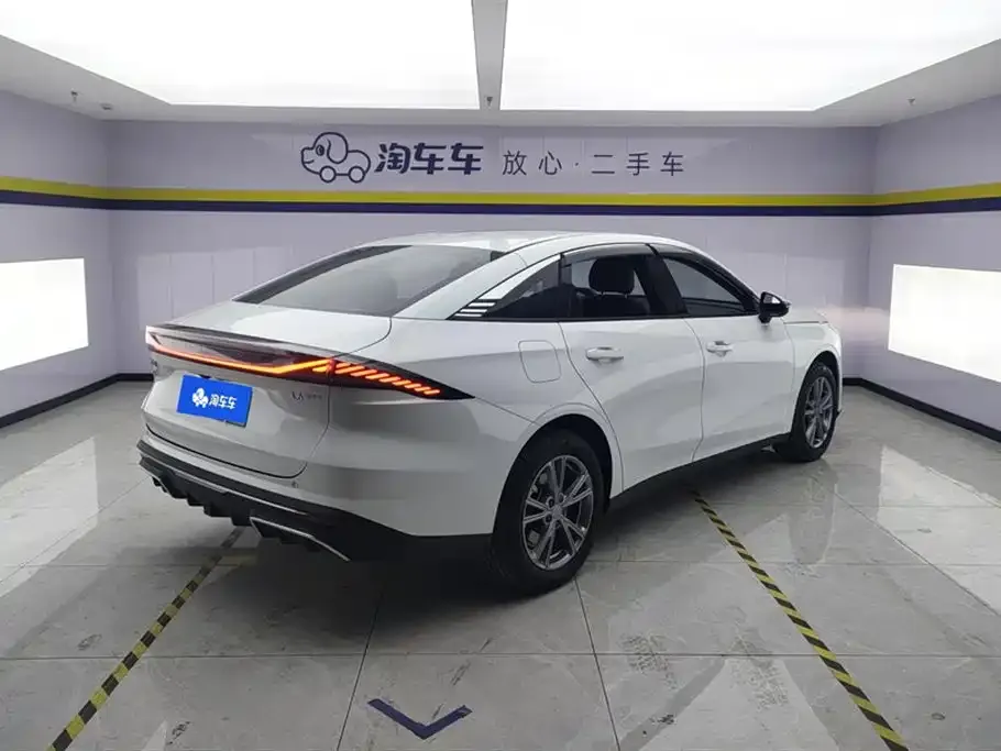 Geely Galaxy L6 2025 из CN, фото 9