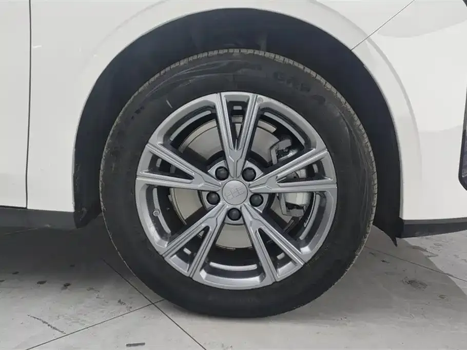 Geely Galaxy L6 2025 из CN, фото 7