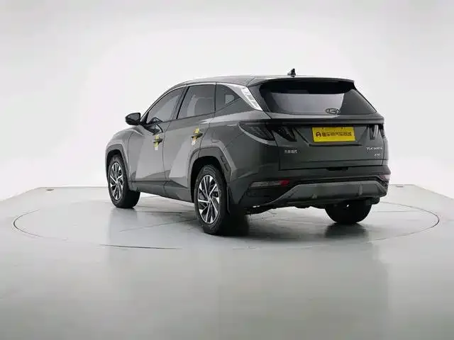 Hyundai Tucson — фото 7