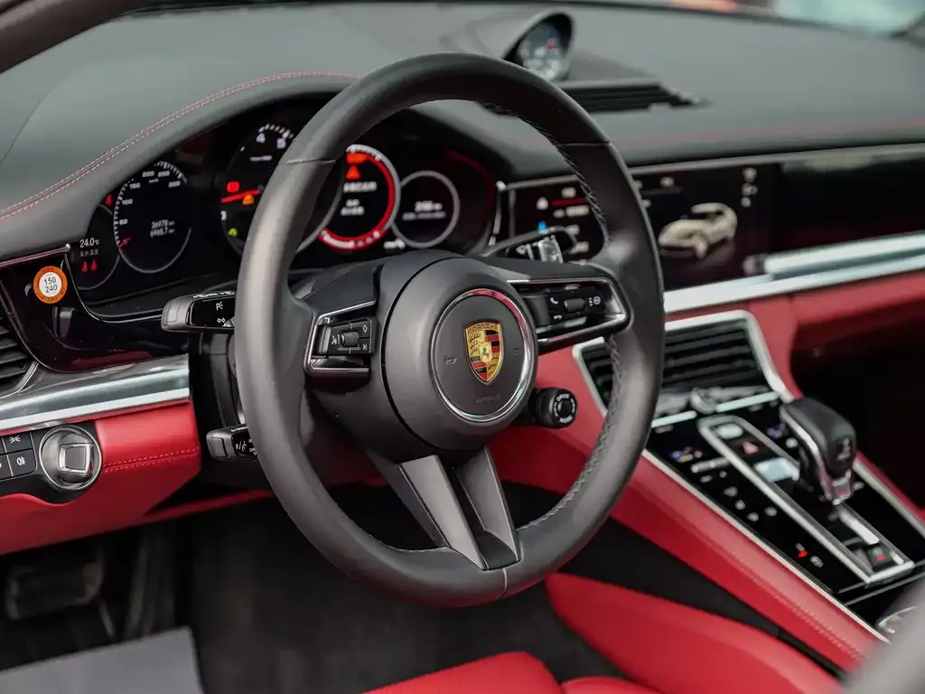 Porsche Panamera — фото 10