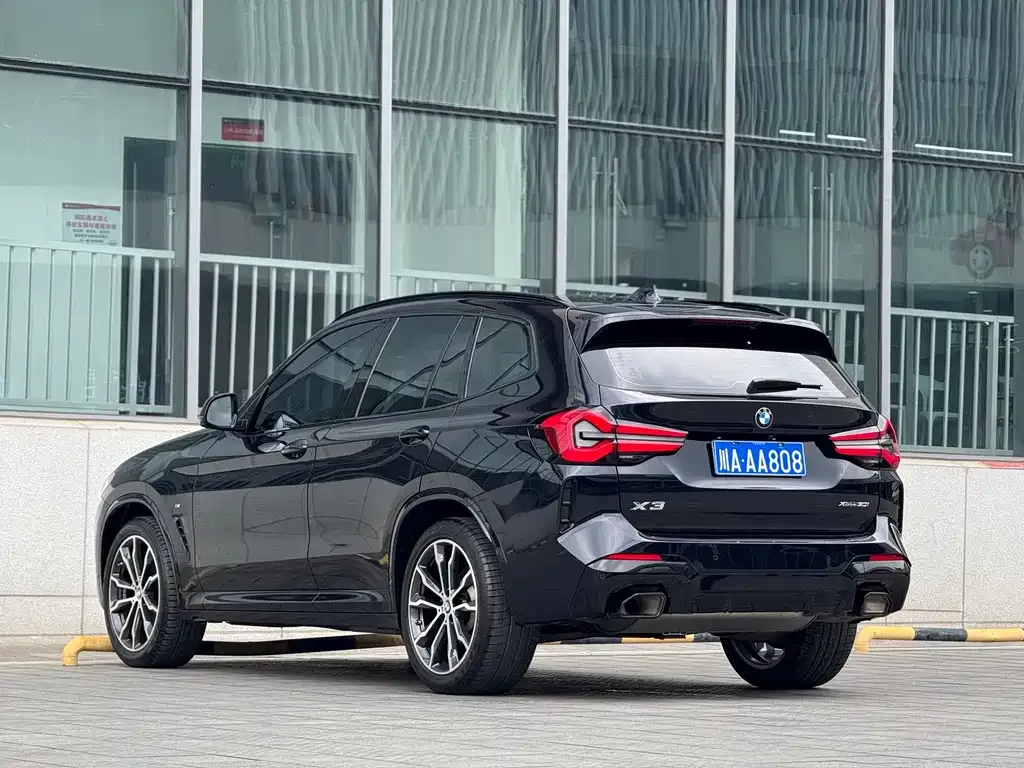 BMW X3 — фото 2