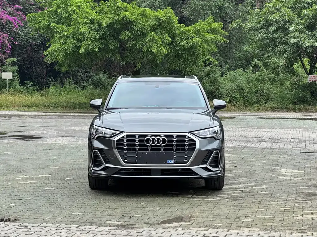 Audi Q3 — фото 4