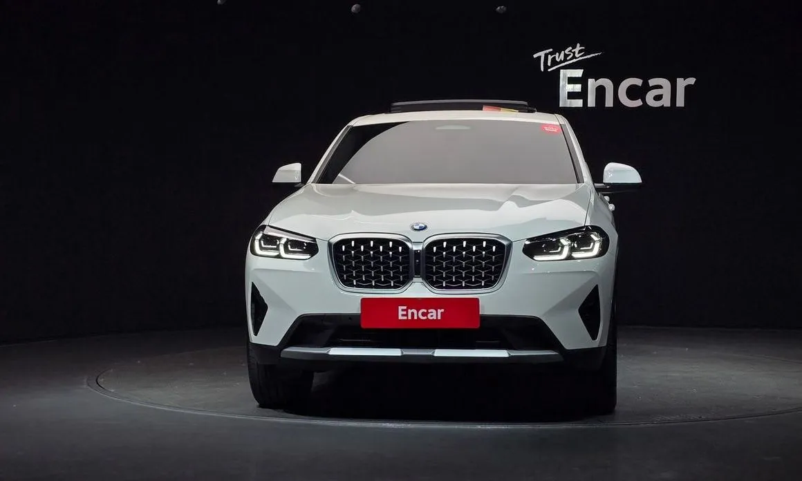 BMW X4 2024 из KR, фото 3