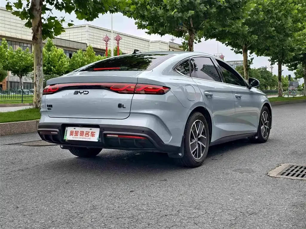 BYD Qin L — фото 8