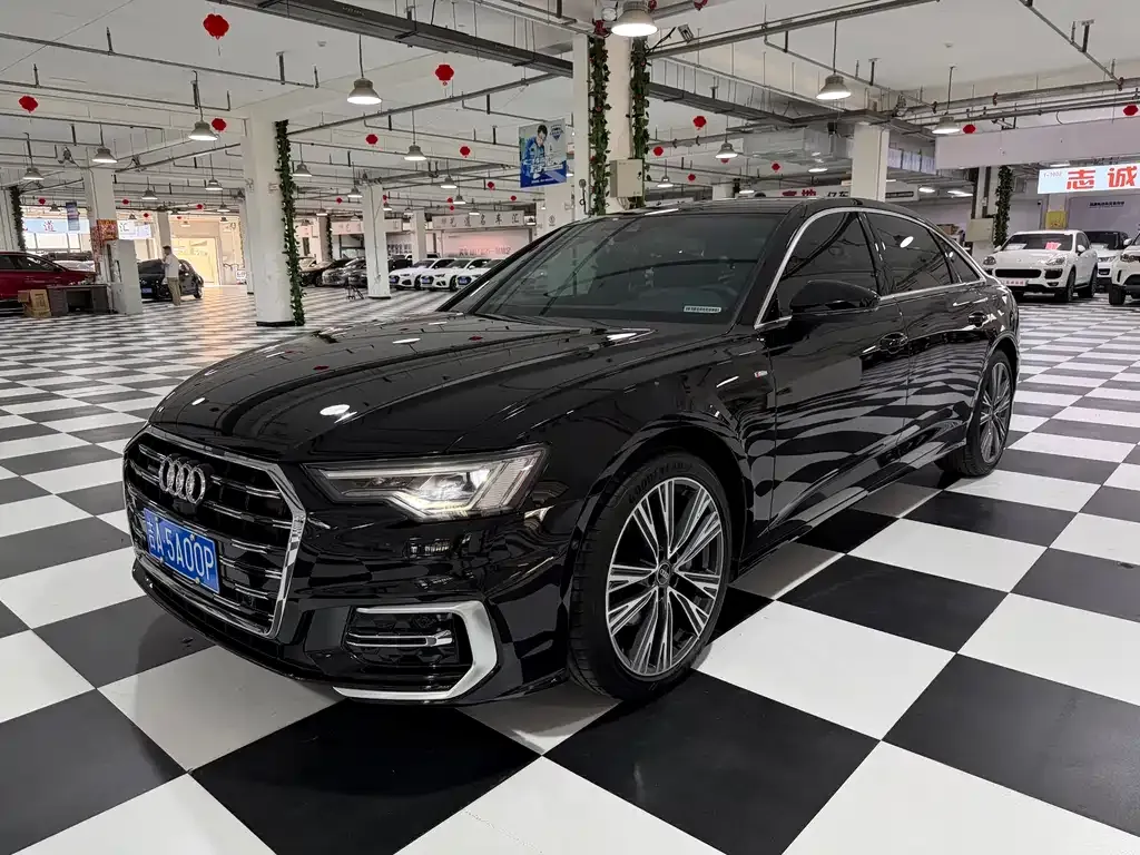 Audi A6L 2025 из CN, фото 1