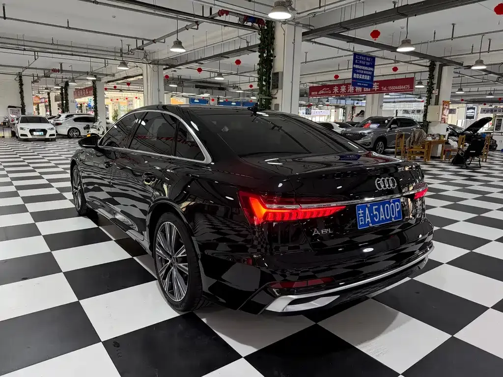 Audi A6L 2025 из CN, фото 5