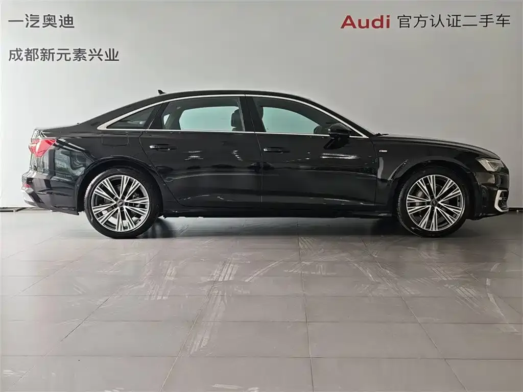 Audi A6L 2025 из CN, фото 4