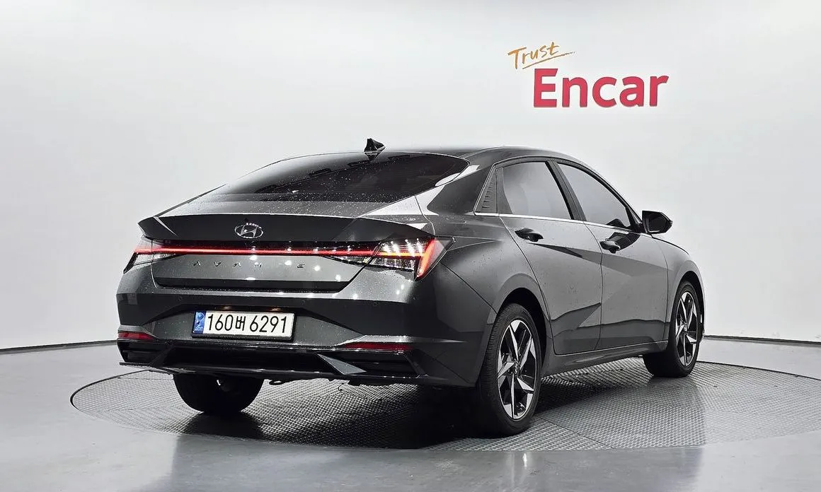Hyundai AVANTE — фото 3