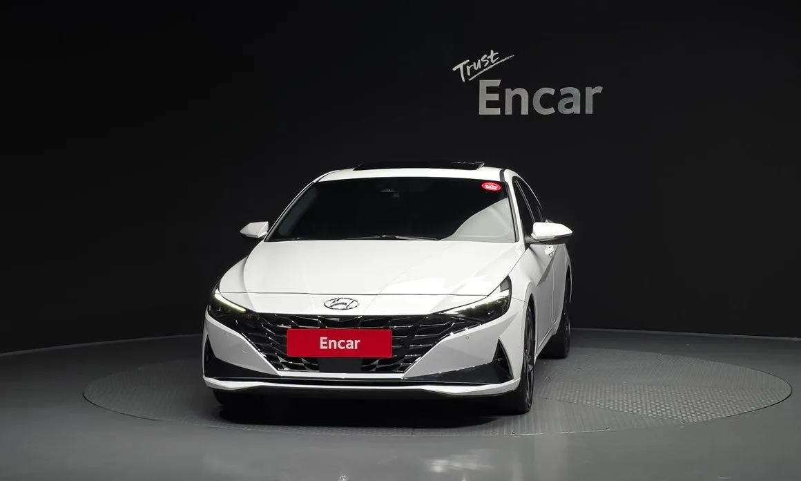 Hyundai AVANTE 2021 из KR, фото 2