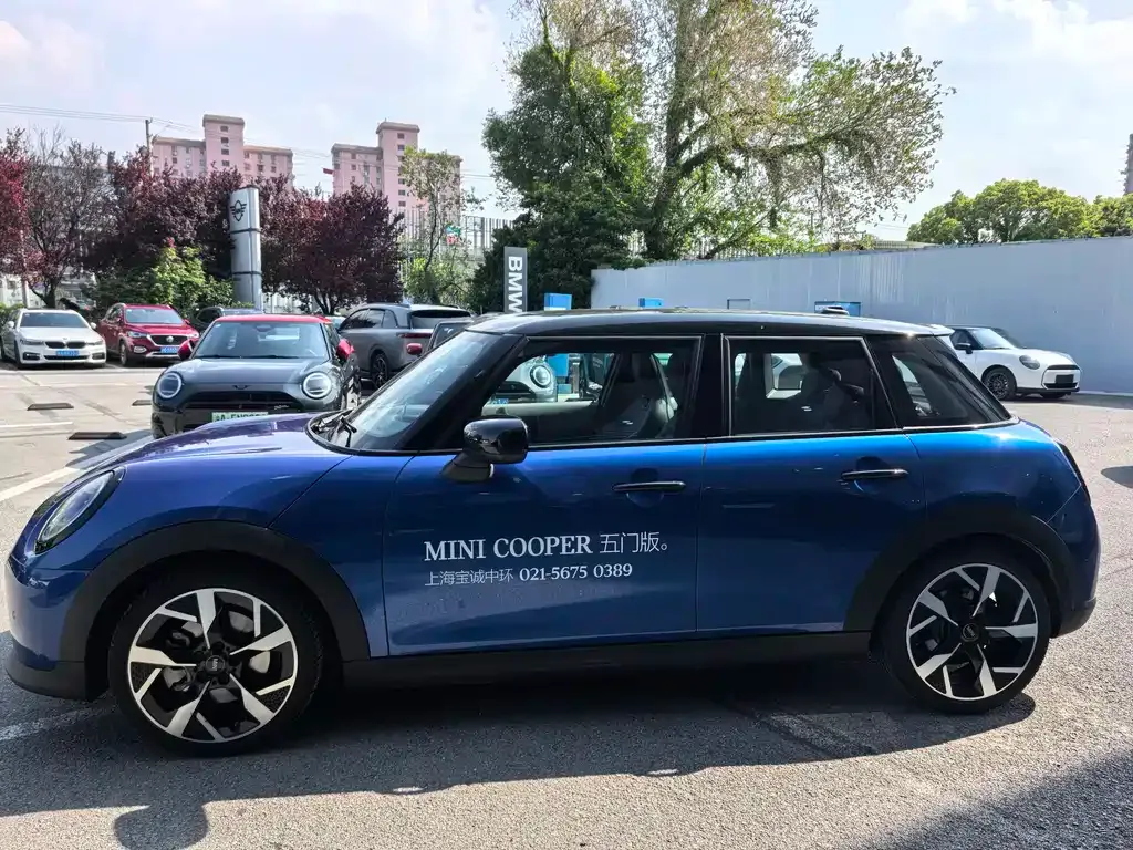 MINI Cooper (3-door) — фото 10