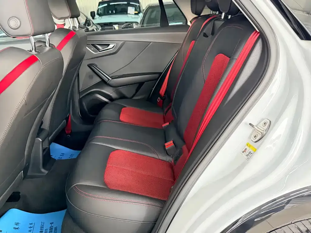 Audi Q2L 2021 из CN, фото 3
