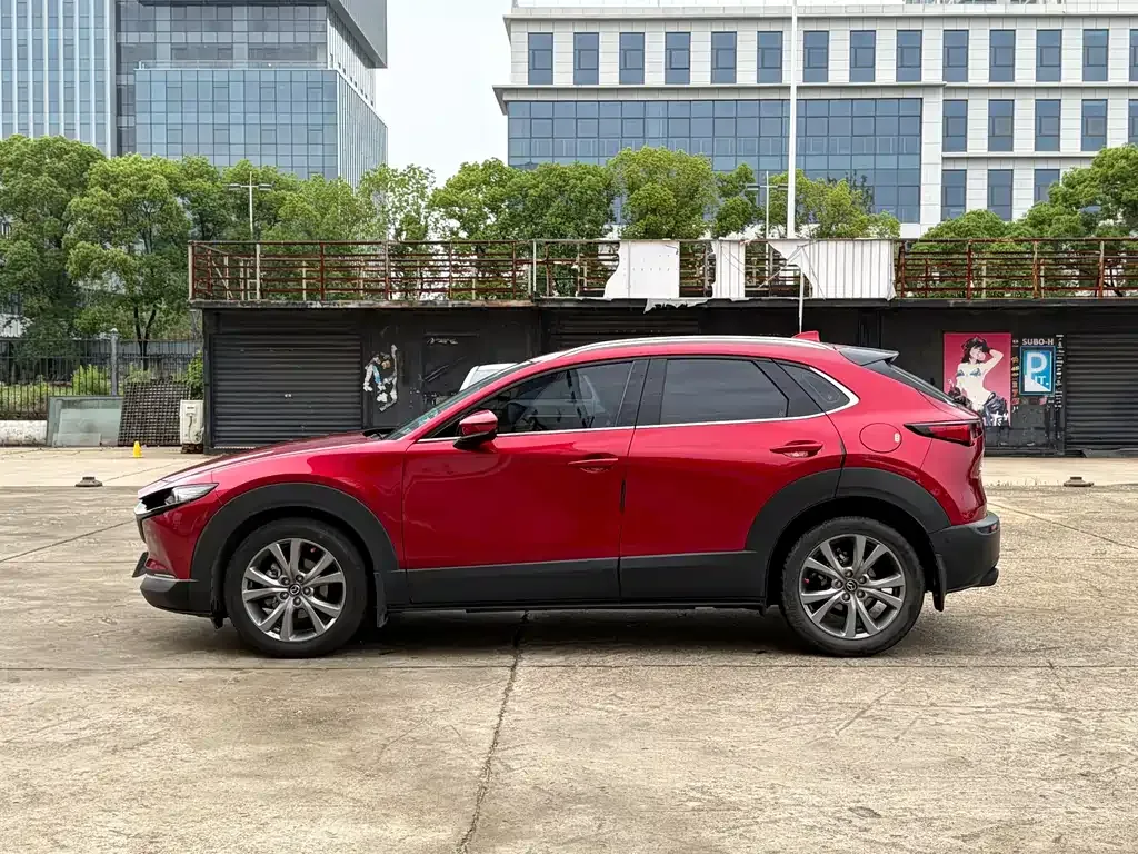 Mazda CX-30 — фото 10