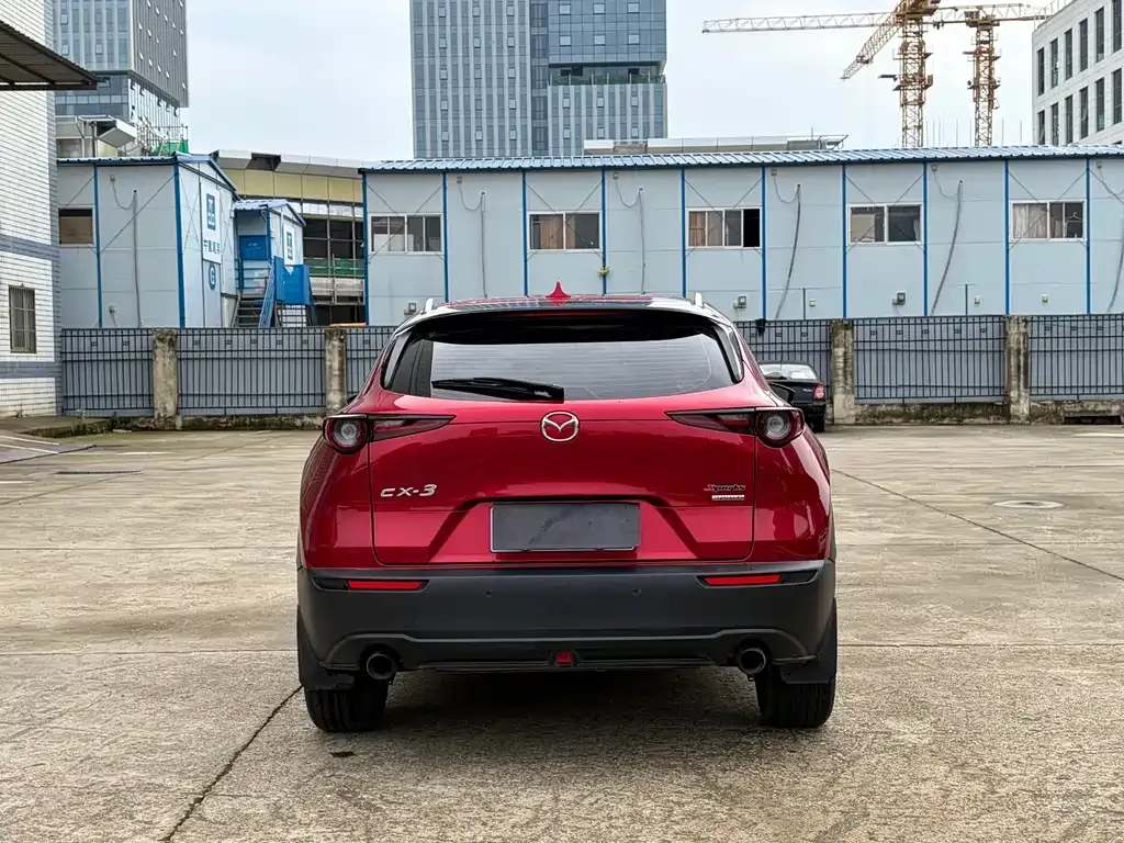 Mazda CX-30 — фото 7