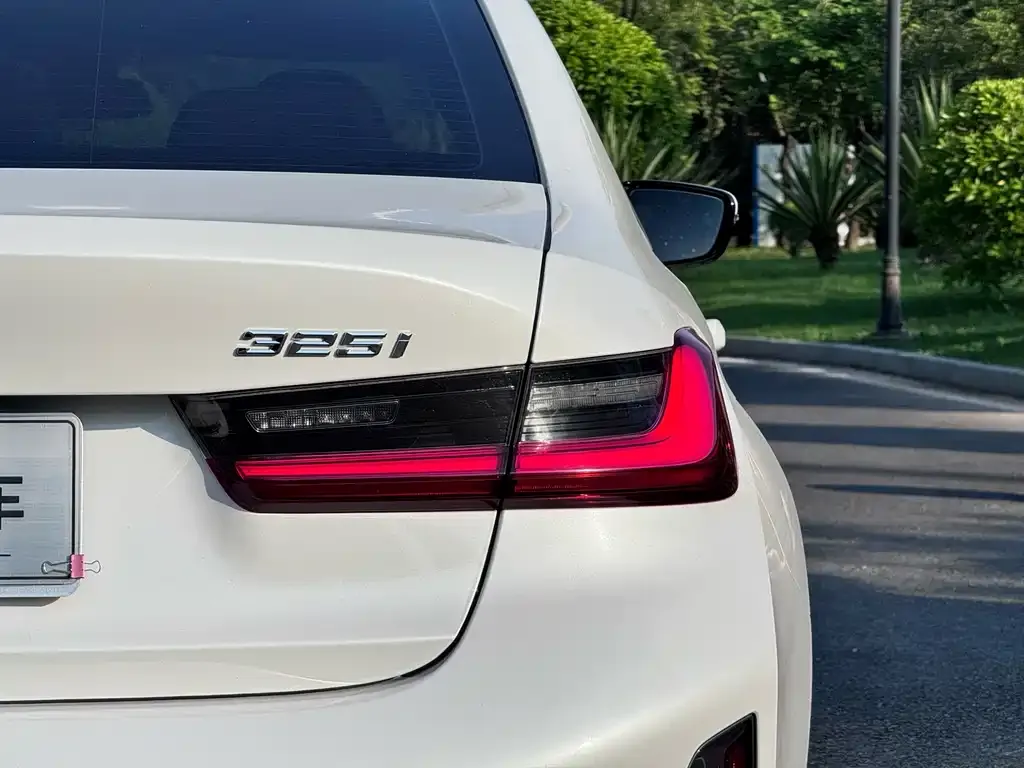 BMW 3 Series 2024 из CN, фото 5