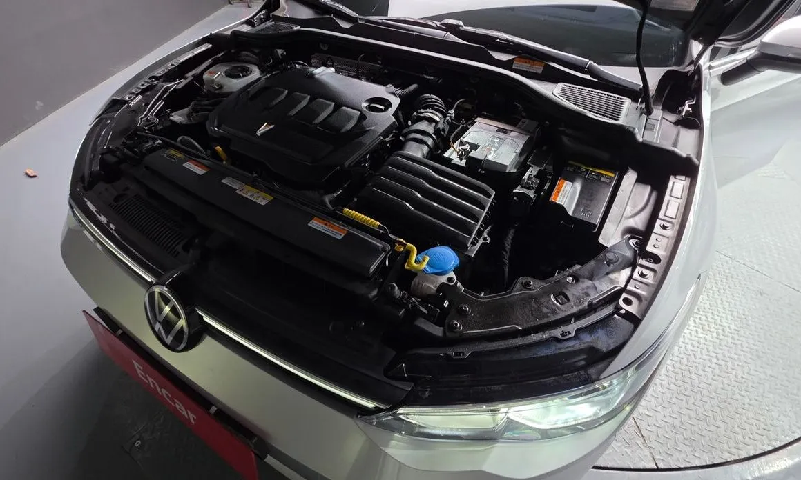 Volkswagen Golf 2022 из KR, фото 6