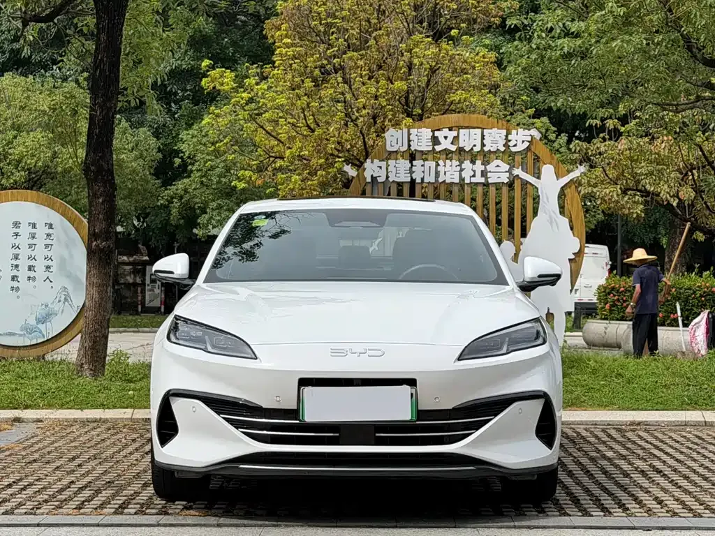 BYD Seal 06 — фото 10