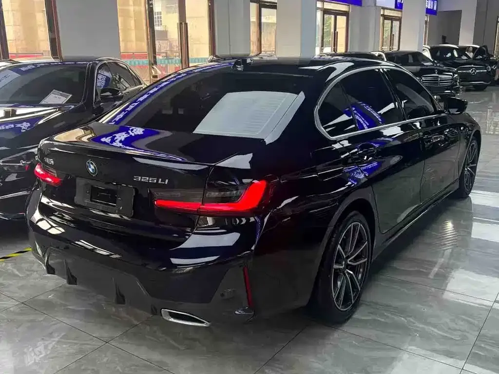 BMW 3 Series 2025 из CN, фото 10