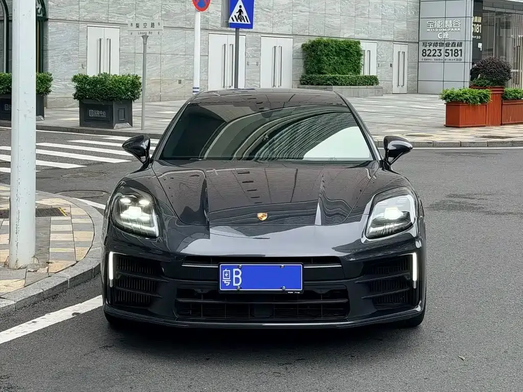 Porsche Panamera — фото 10