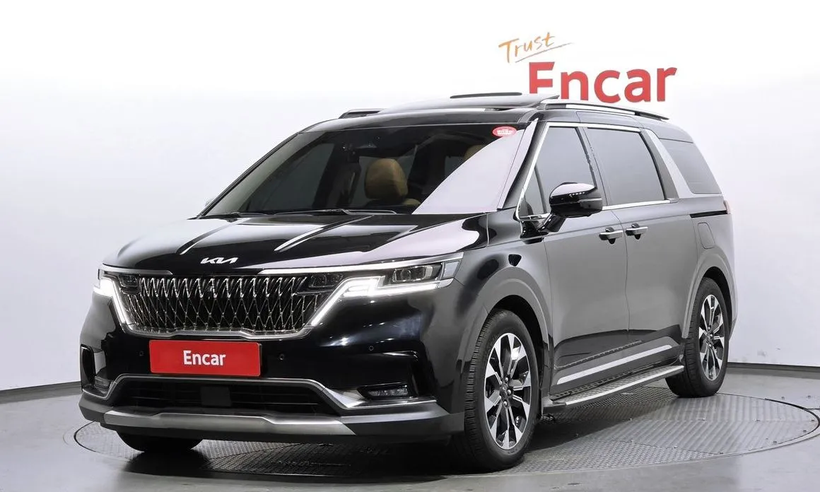 Kia Carnival 2023 из KR, фото 1