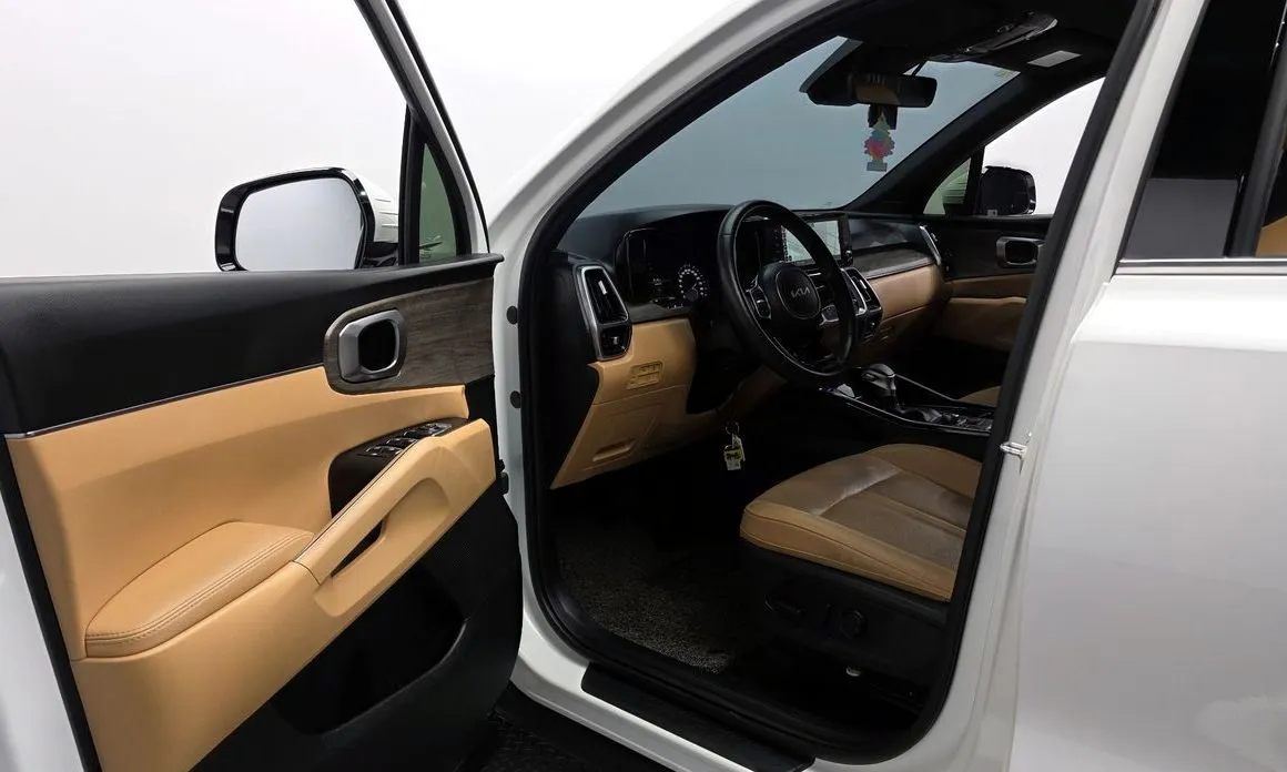 Kia Sorento — фото 5