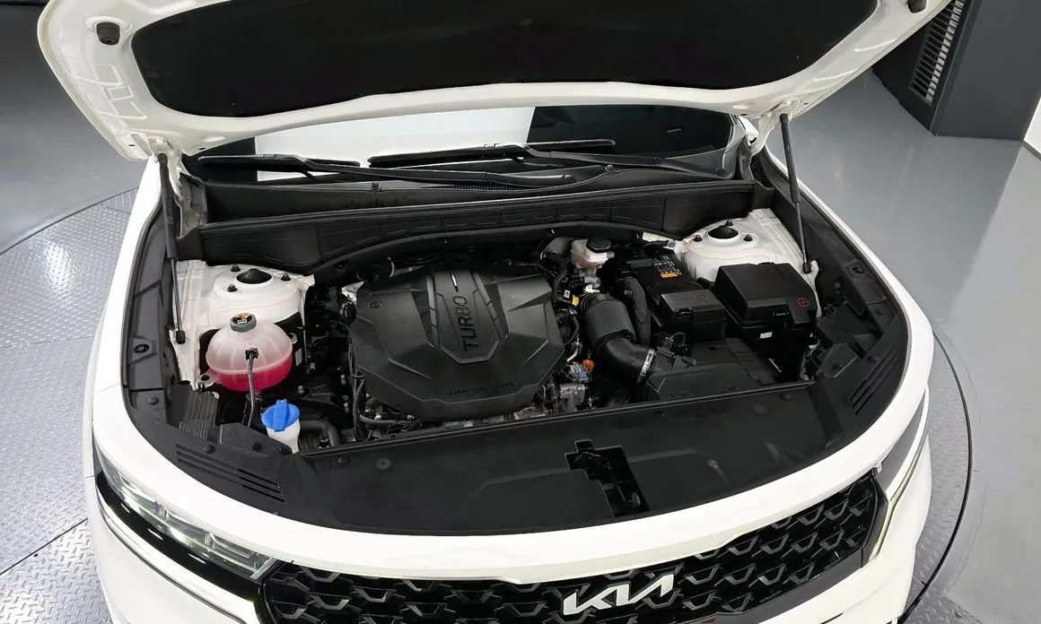 Kia Sorento — фото 10