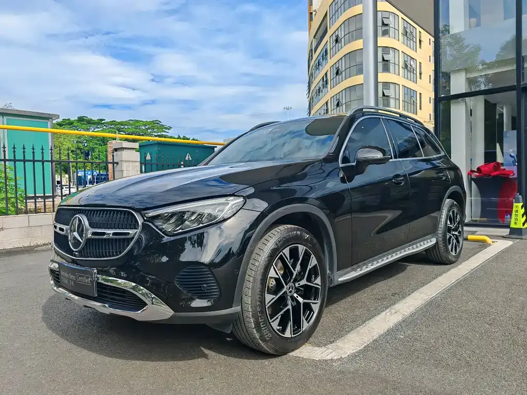 Mercedes-Benz GLC — фото 1