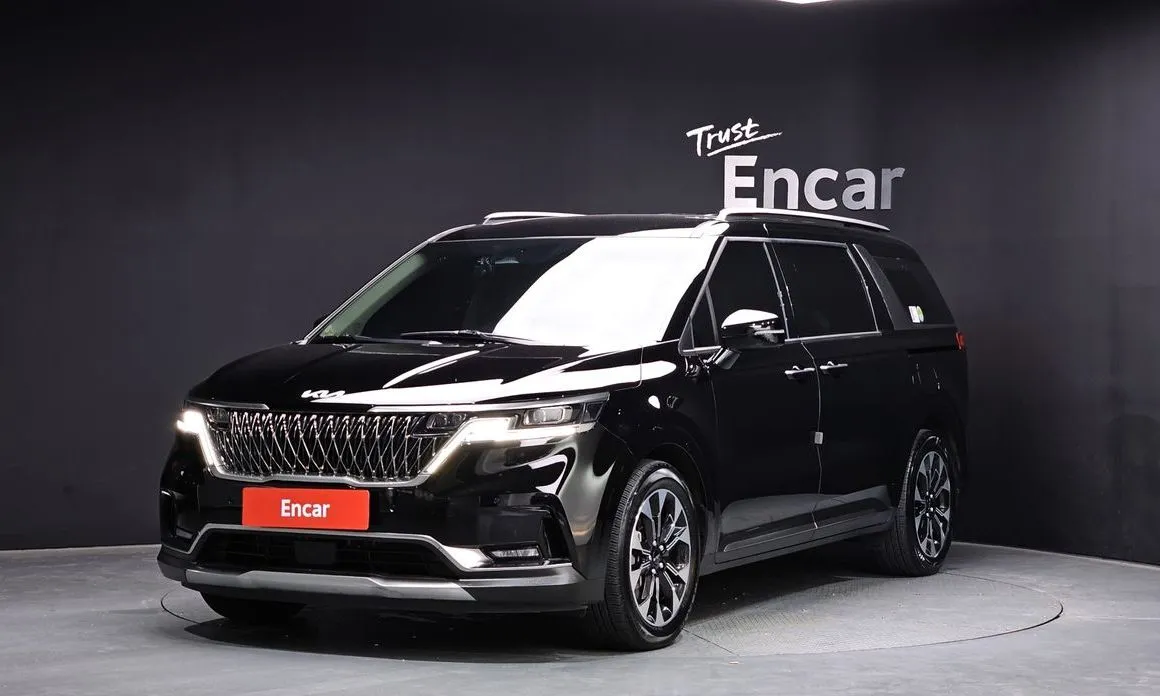 Kia Carnival 2023 из KR, фото 1