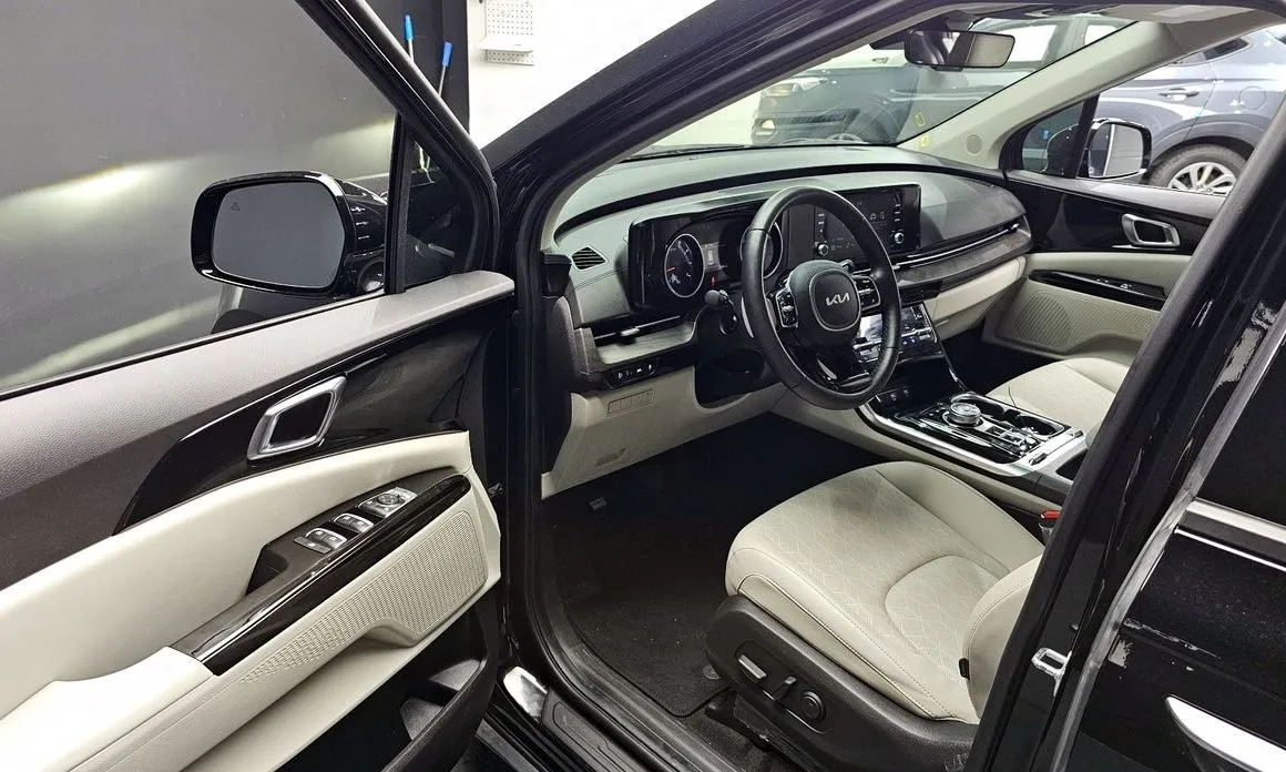 Kia Carnival 2023 из KR, фото 8