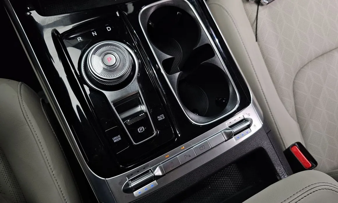 Kia Carnival 2023 из KR, фото 7