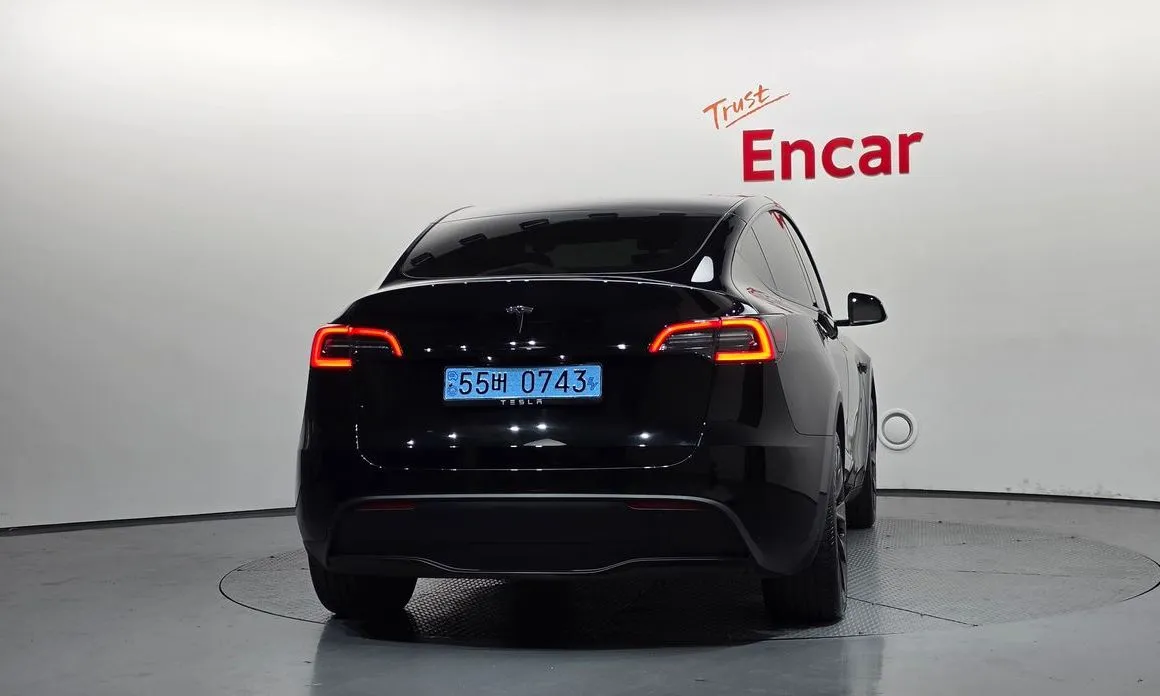 Tesla Model Y 2024 из KR, фото 3