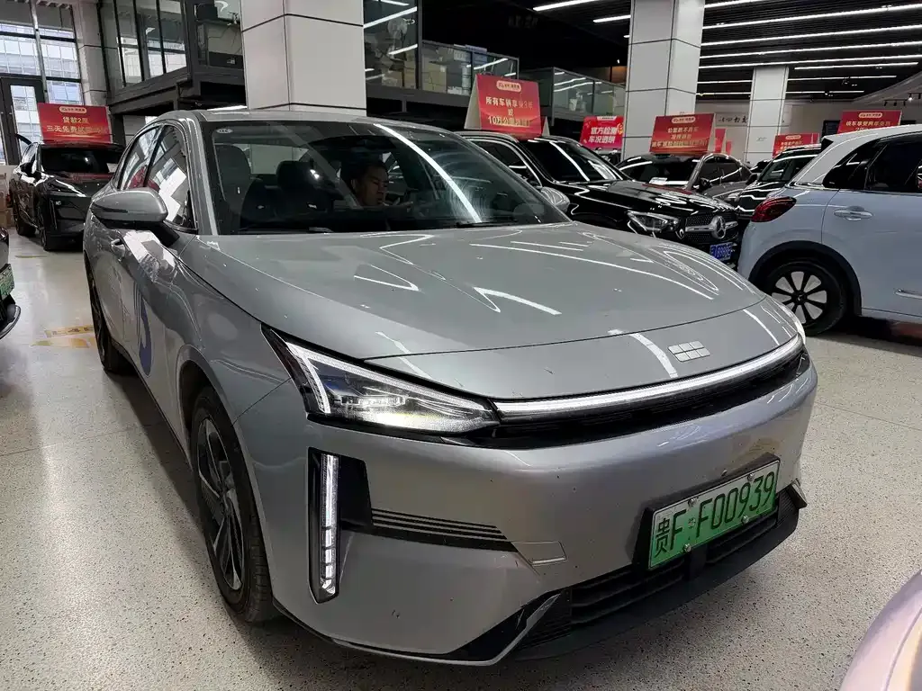 Geely Galaxy L6 2025 из CN, фото 9