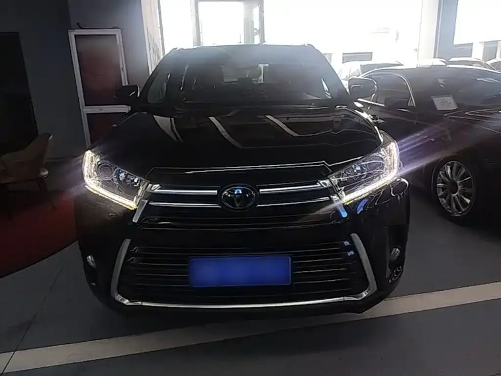 Toyota Highlander 2021 из CN, фото 6