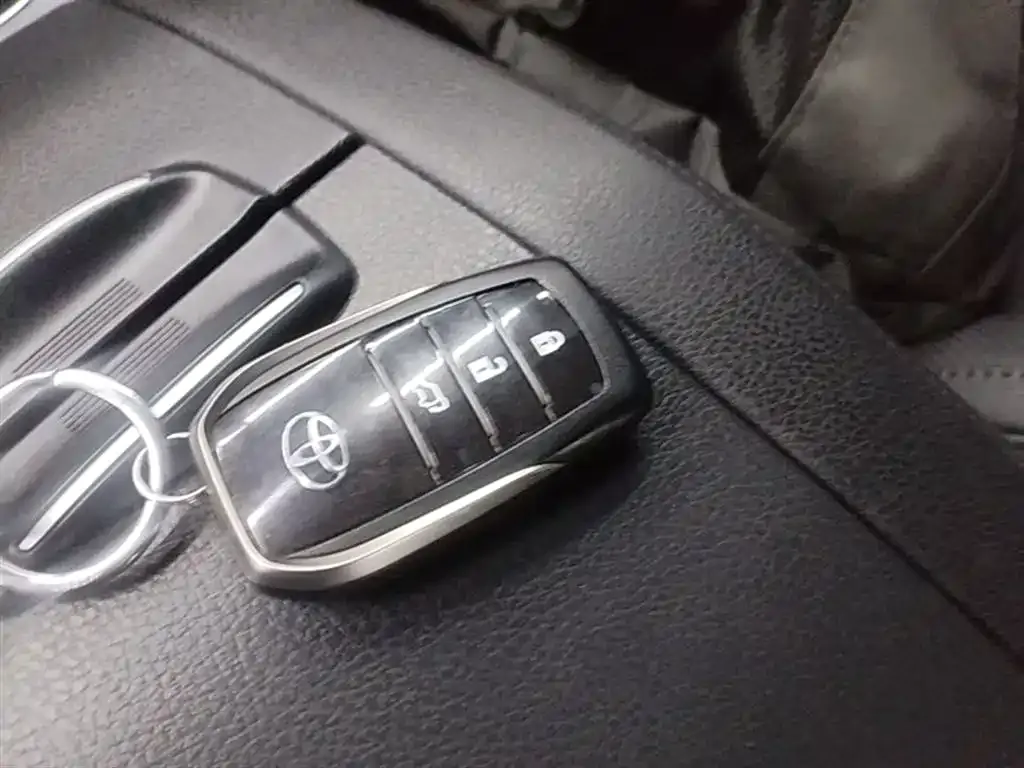 Toyota Highlander 2021 из CN, фото 7