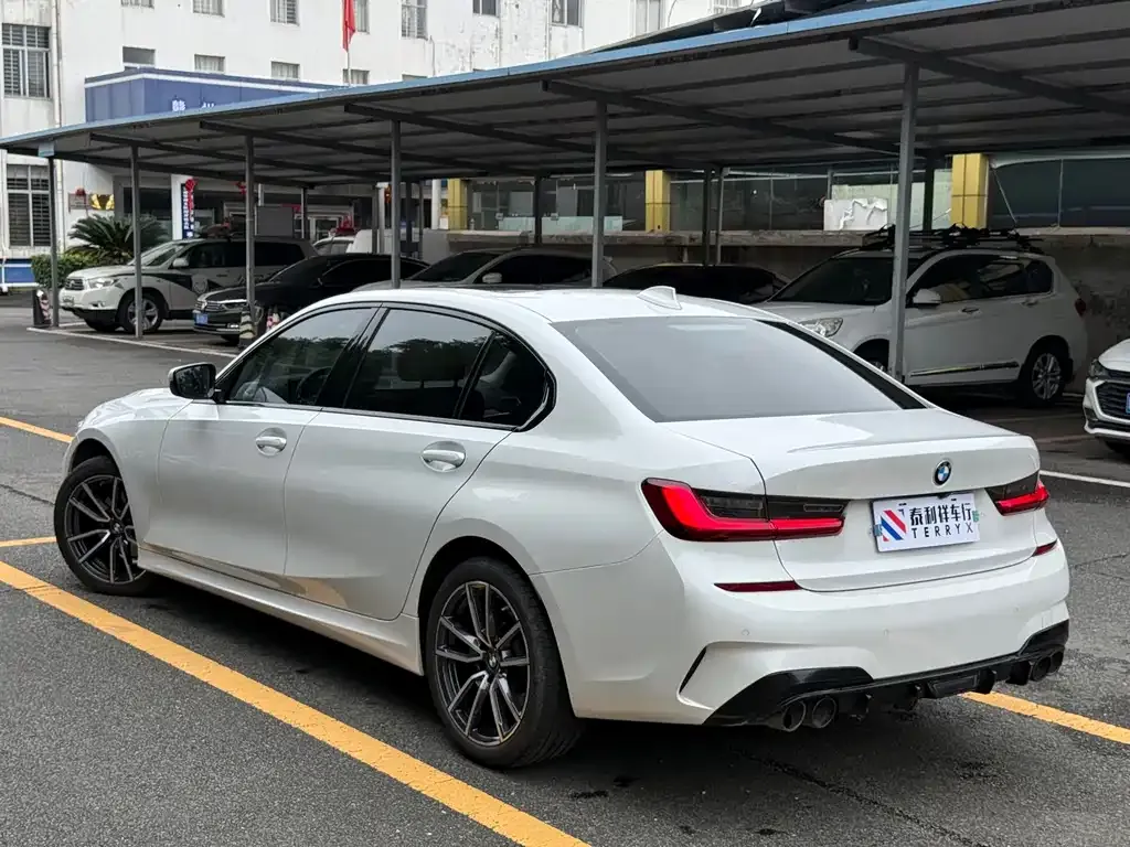 BMW 3 Series — фото 9