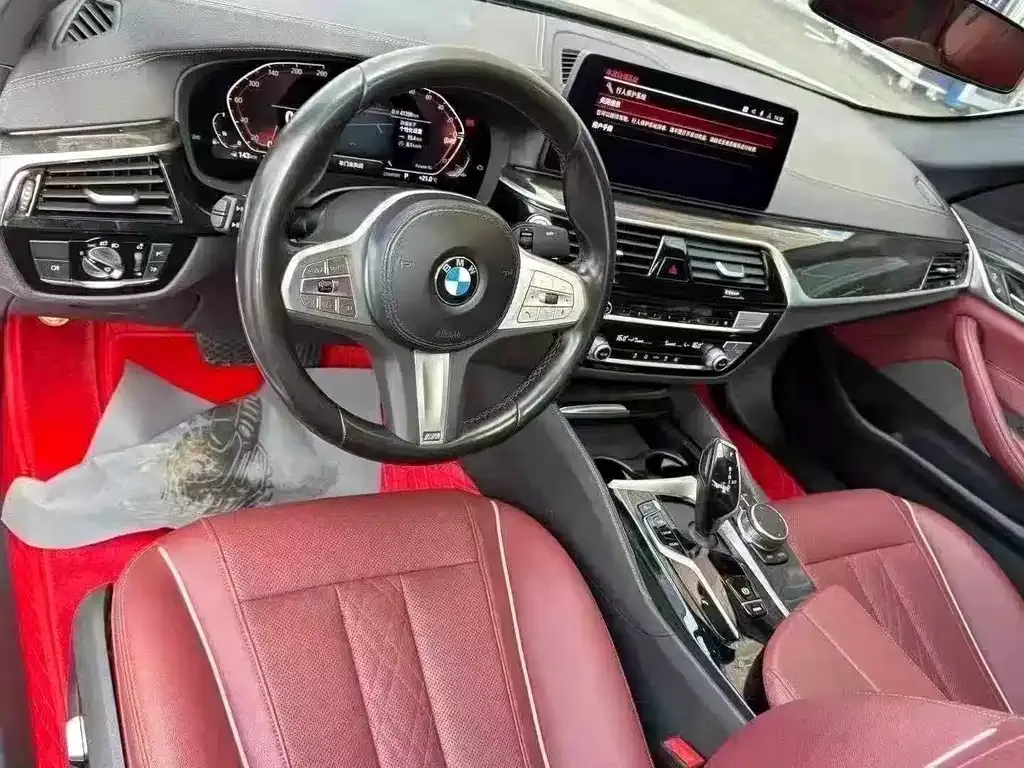 BMW 5 Series — фото 4