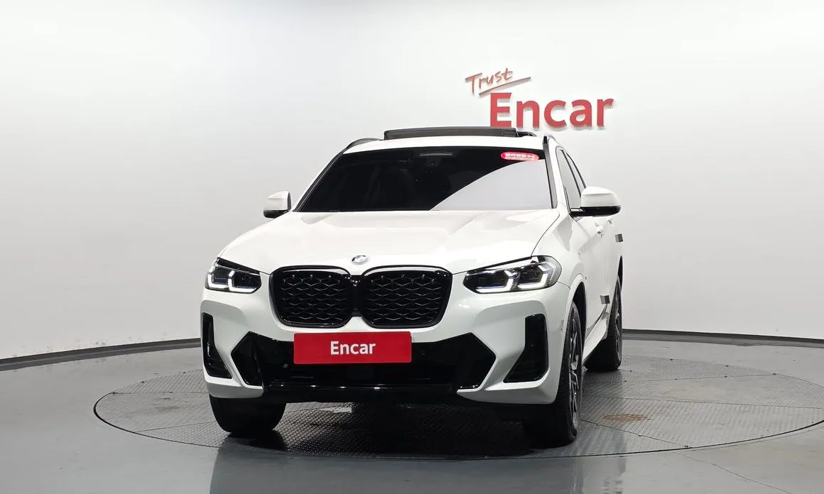 BMW X4 2023 из KR, фото 3