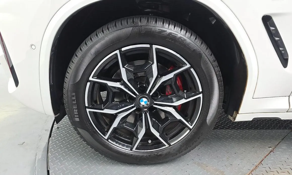 BMW X4 2023 из KR, фото 10