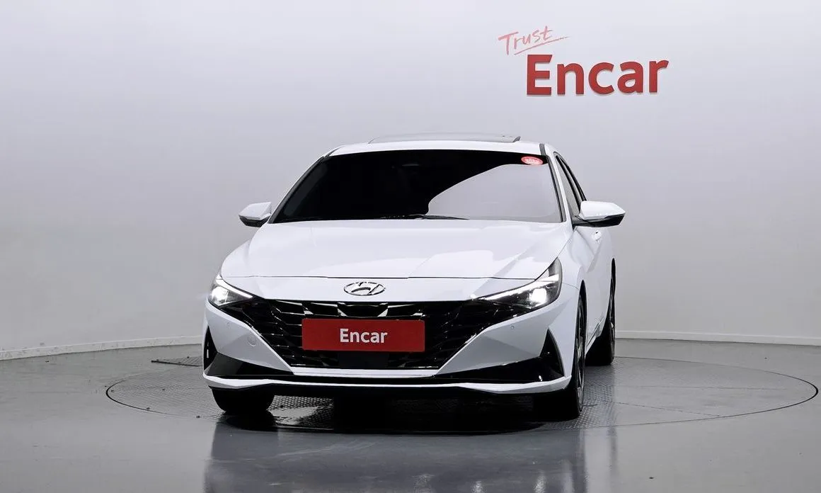 Hyundai AVANTE — фото 3