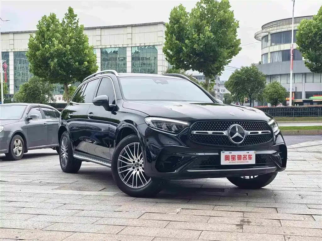Mercedes-Benz GLC — фото 7