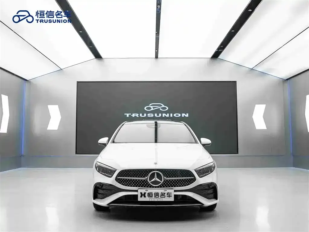Mercedes-Benz A-Class — фото 9