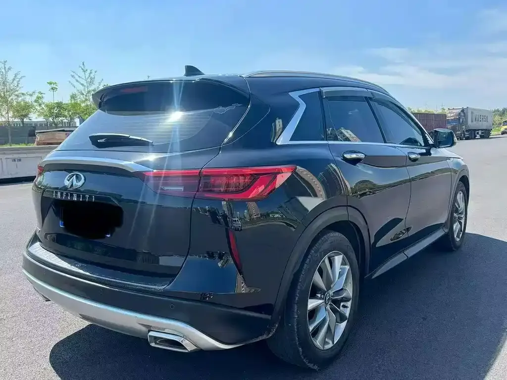 Infiniti QX50 2021 из CN, фото 7