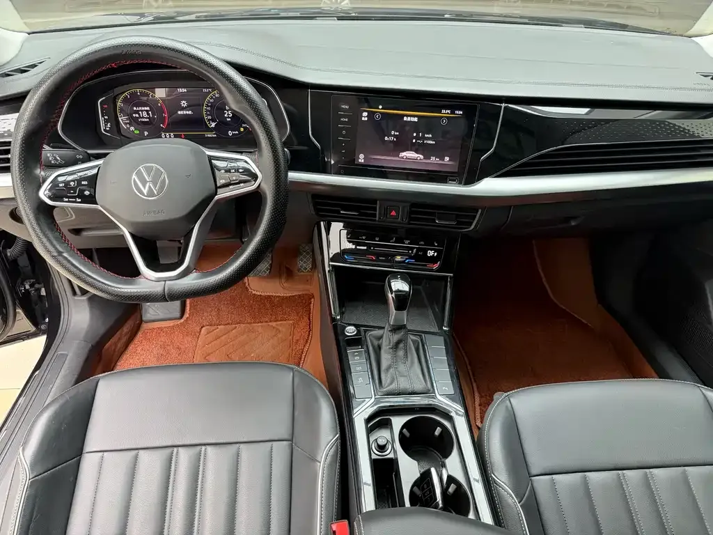 Volkswagen Passat — фото 7