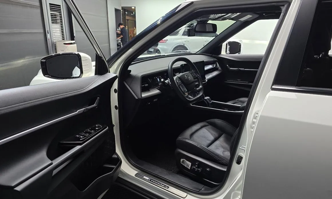 KG Mobility (Ssangyong) Torres 2023 из KR, фото 8