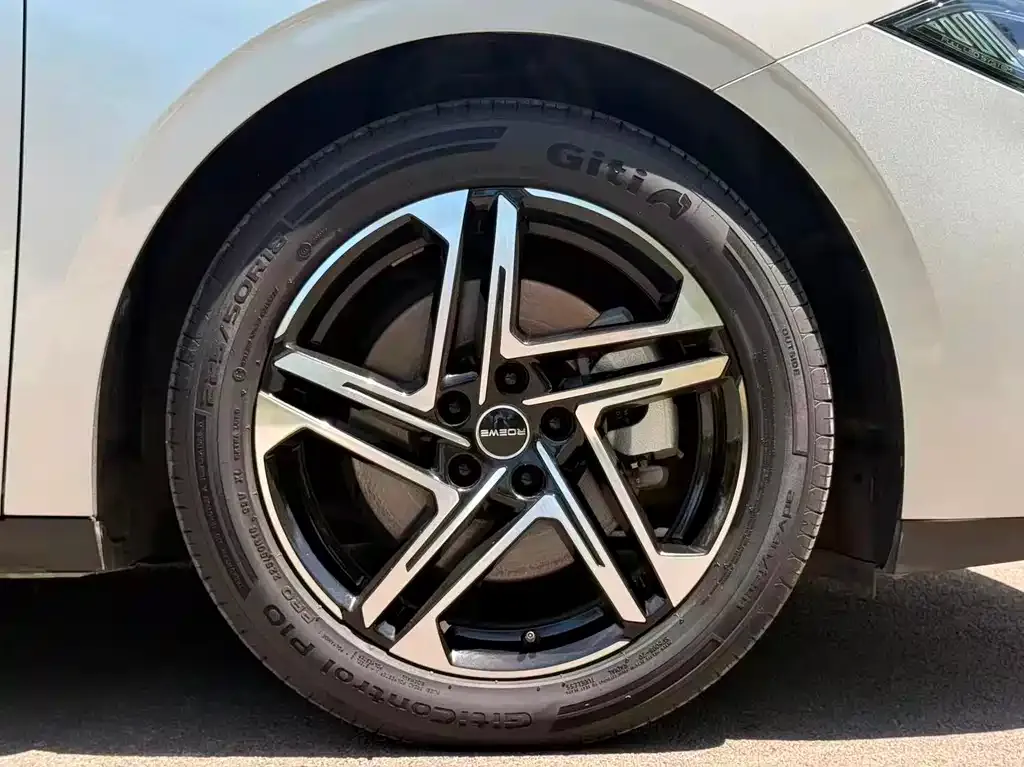 Roewe D7 2023 из CN, фото 3