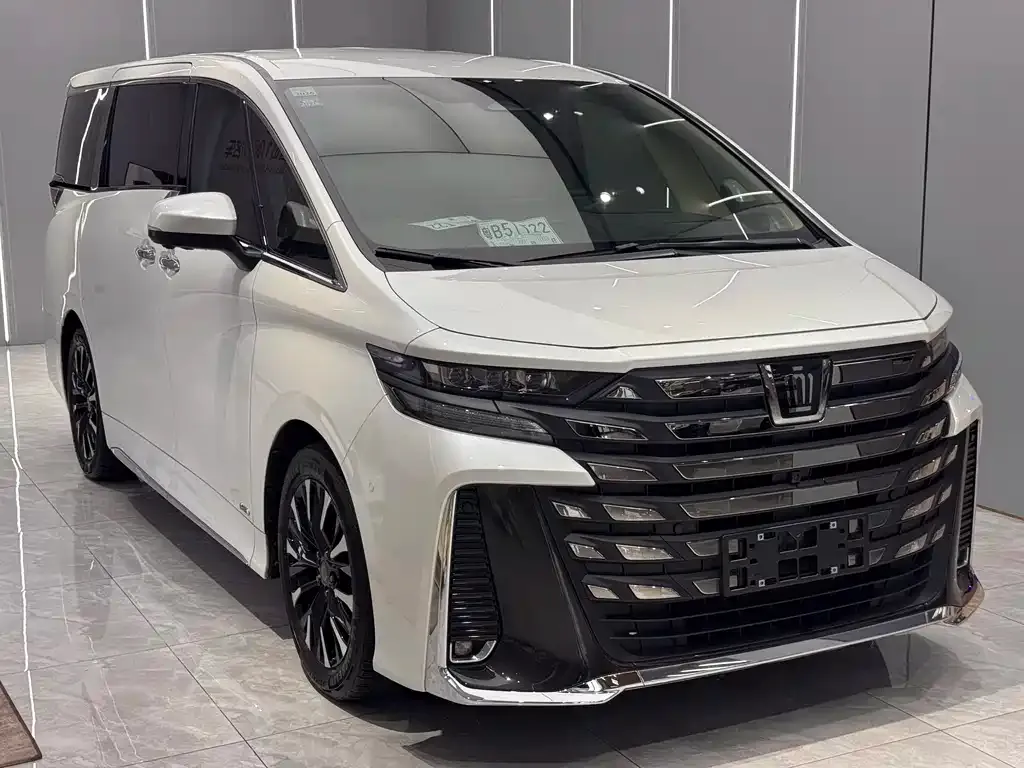 Toyota Vellfire — фото 7