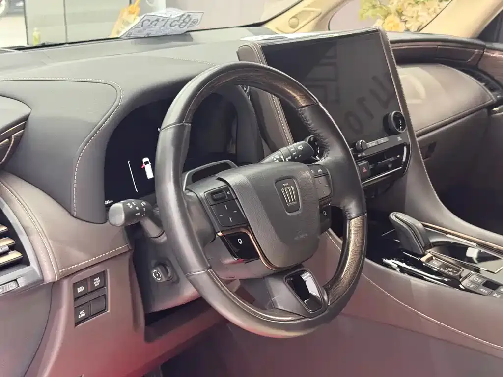 Toyota Vellfire — фото 5