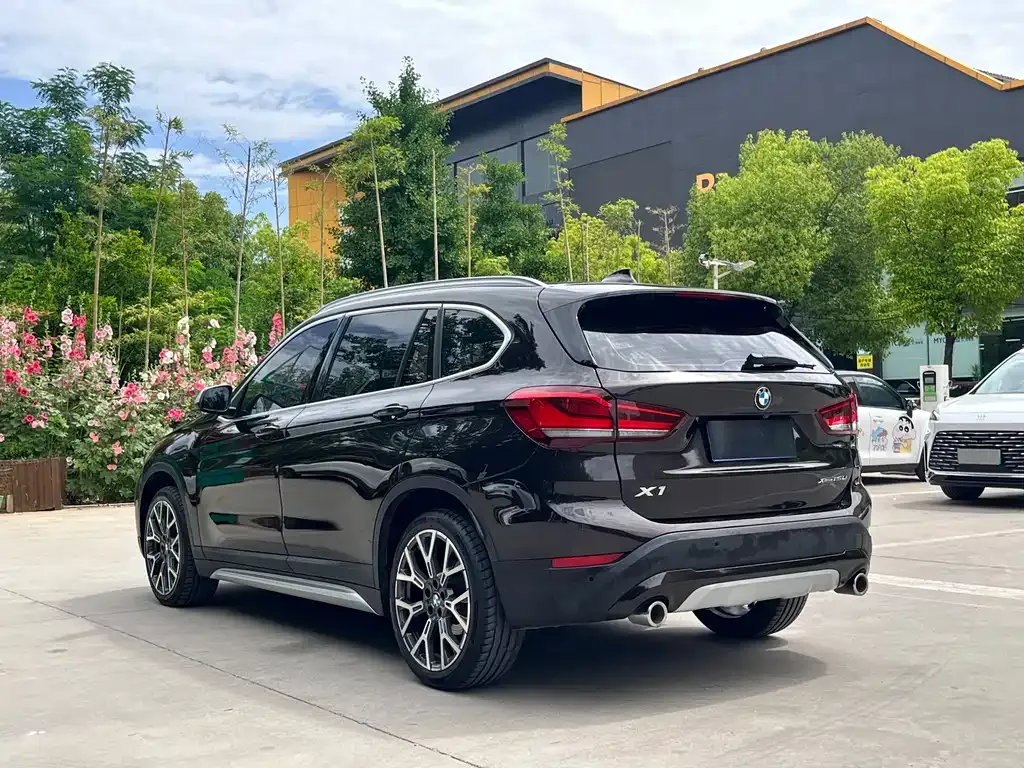 BMW X1 2021 из CN, фото 10